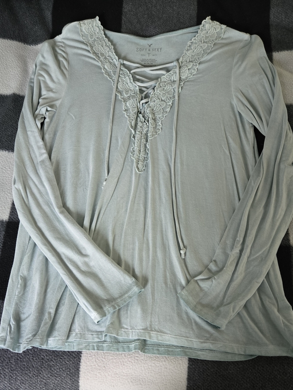 American Eagle Lace Trim Vneck Top